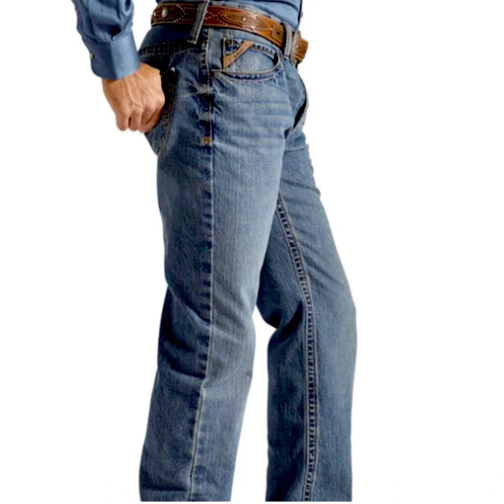 Ariat Legacy M2 Jean Mens tag size 34x 34 actual(34x33) Relaxed Boot Cut western